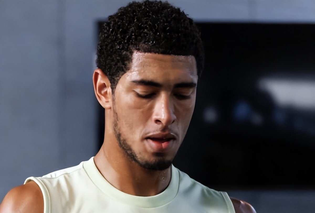 金年会APP-西甲国际比赛日走向成谜，皇家马德里止住颓势，更衣室稳定，团队化学反应显著的简单介绍